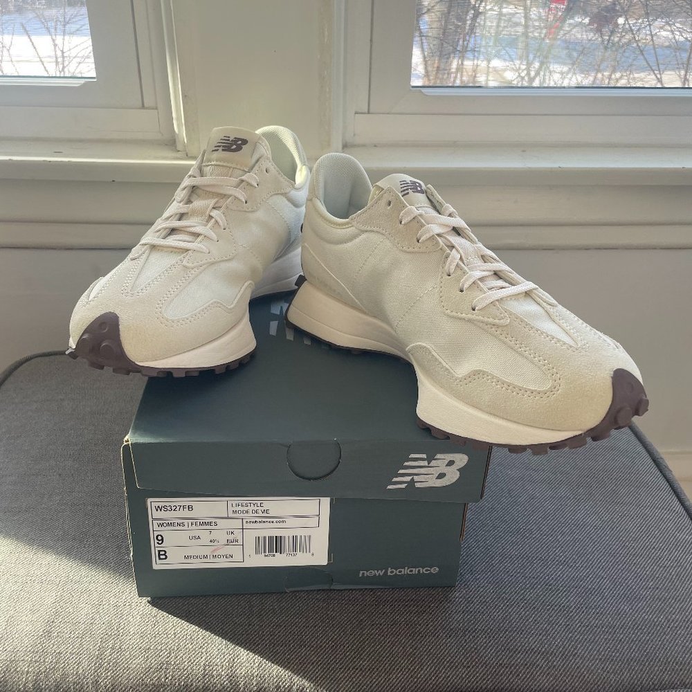 New Balance 327 Angora Sea Salt (US 9)